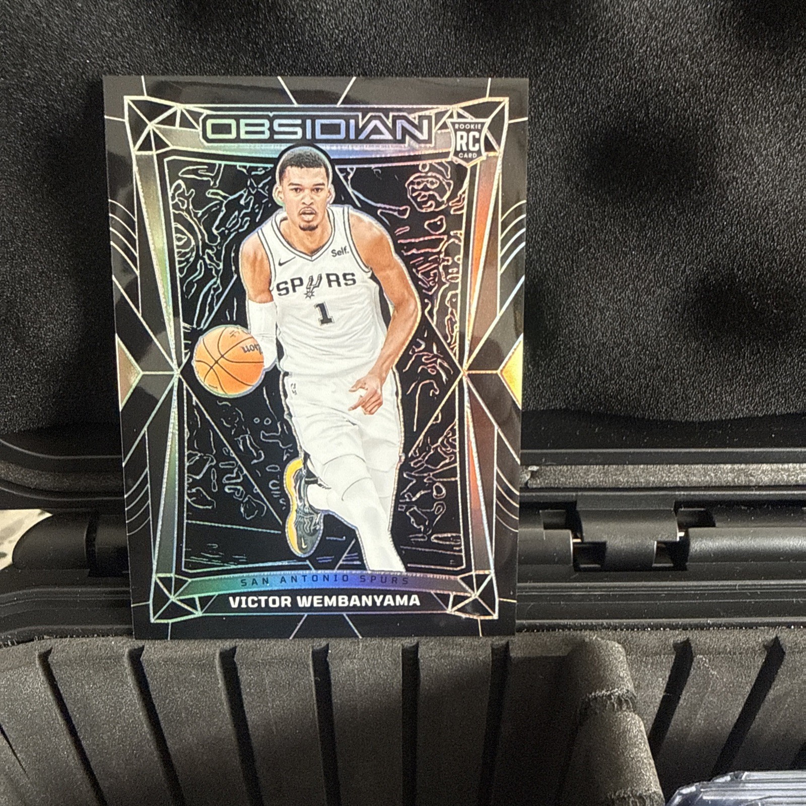 2023-24 Panini Obsidian Victor Wembanyama #9 (RC)