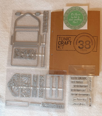 Tonic Studios Monthly Craft Kit No.38-Floral Wallet Gift Dies and Stamp Set NEW