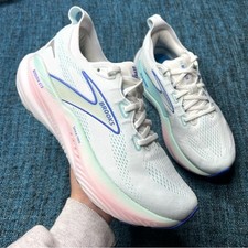 Brooks Glycerin 22 Running Shoes in White Limpet Shell Amparo Blue Women's 9 B