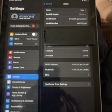 Apple iPad 6th Gen MR7F2LL/A 9.7 Display, 32G...
