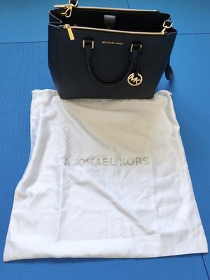 Michael Kors Sutton Handtasche-Saffiano Leder in Schwarz