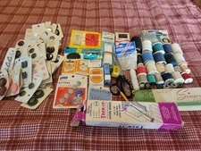 88 LOT SEWING Notions Mostly Vtg New/Used Thread-Buttons-Bobbins-Tools + More 