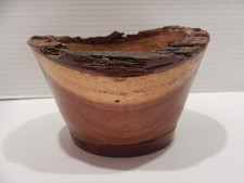 Beautiful Wooden Wood Hand Crafted Bowl Signed 5 1/2" Diameter Real Bark