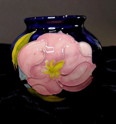 Vintage MOORCROFT Cobalt Blue MAGNOLIA Mini Vase 4 '' & Magnolia bowl 4.5'' Dia