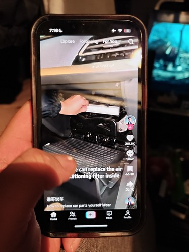 Apple iPhone 14 - 128 Go - Noir débloqué. Tiktok installé - Photo 2 sur 4