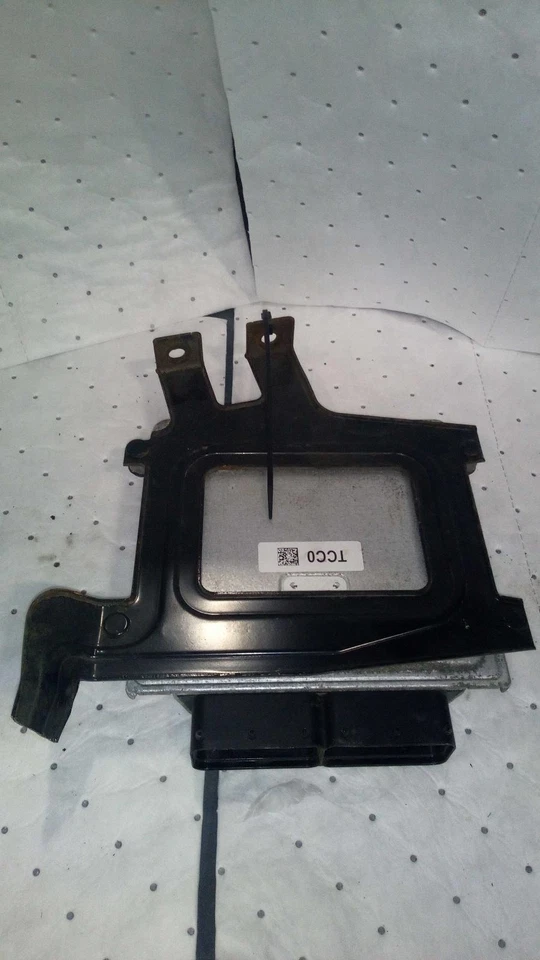 2014 KIA Sportage módulo de controle de motor ECM OEM 391072GCC0 vermelho 102K milhas - Imagem 2 de 4