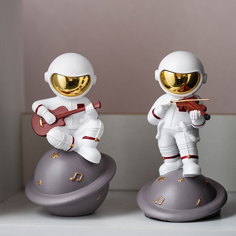 Astronaut Figurine Desk Office Accessories for Room Desk Accessory