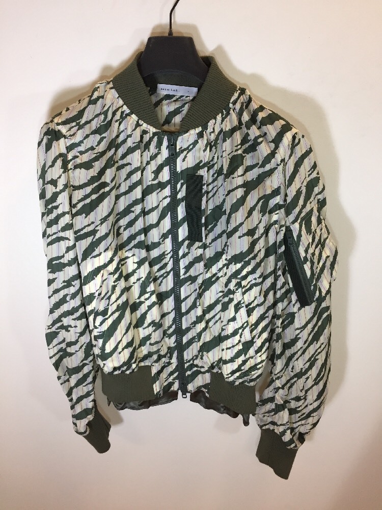 sacai luck ジャケット Sacai Luck SS15 Runway Silk MA1 Pinstripe Bomber Jacket Size