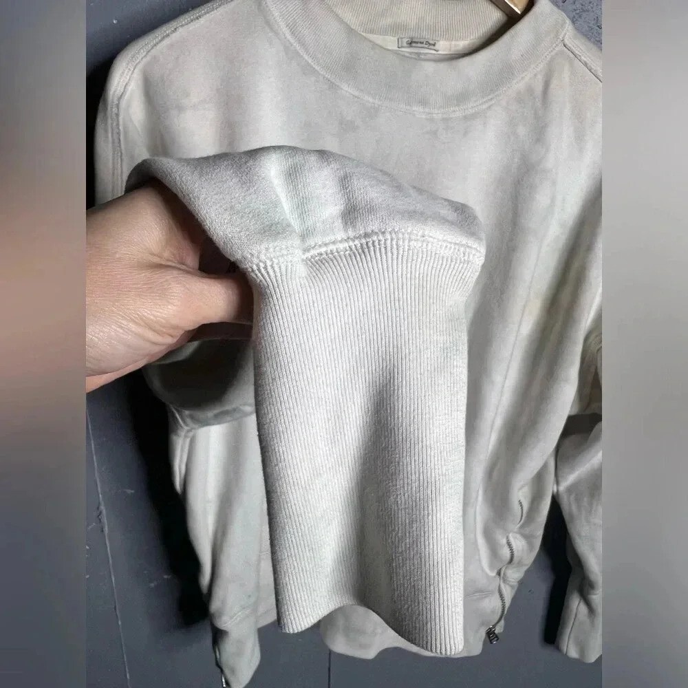 Abercrombie Crew Neck - image 4