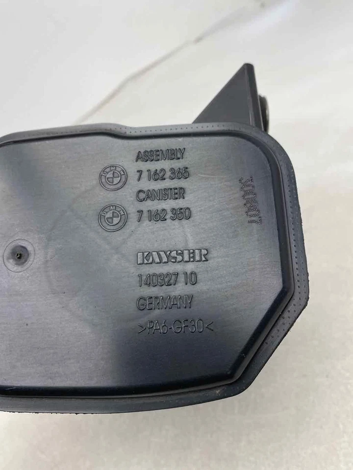 Bmw 4.8l Fuel Evaporator Canister 7162365 OE Fits BMW 650I 2006-2010 - Image 3 of 4