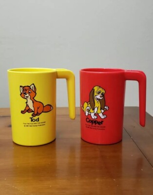 VTG Disney The Fox And The Hound Copper & Tod Small Plastic Cups