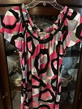 Womens Creative Designs Works Top sz lg with sequins