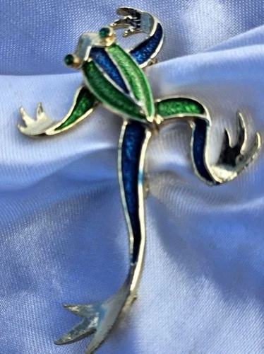 Gerry's Signed Vintage 60's Enamel Frog CUUUUTE Brooch 41F6
