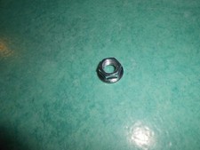 Ecrou rotor / volant magnétique solex 3300 3800 5000