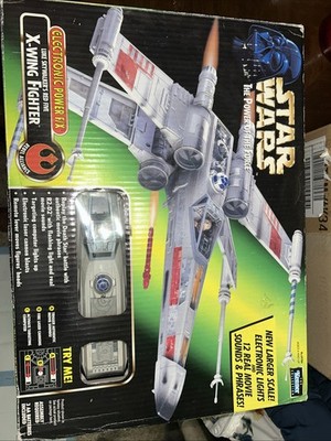 Star Wars Power of the Force Luke's Red Five X-Wing Fighter 1997 Kenner 69784