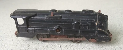 ANCIEN TRAIN LOCOMOTIVE MADE IN FRANCE BREVETE S.G.D.G. - Photo 1/4