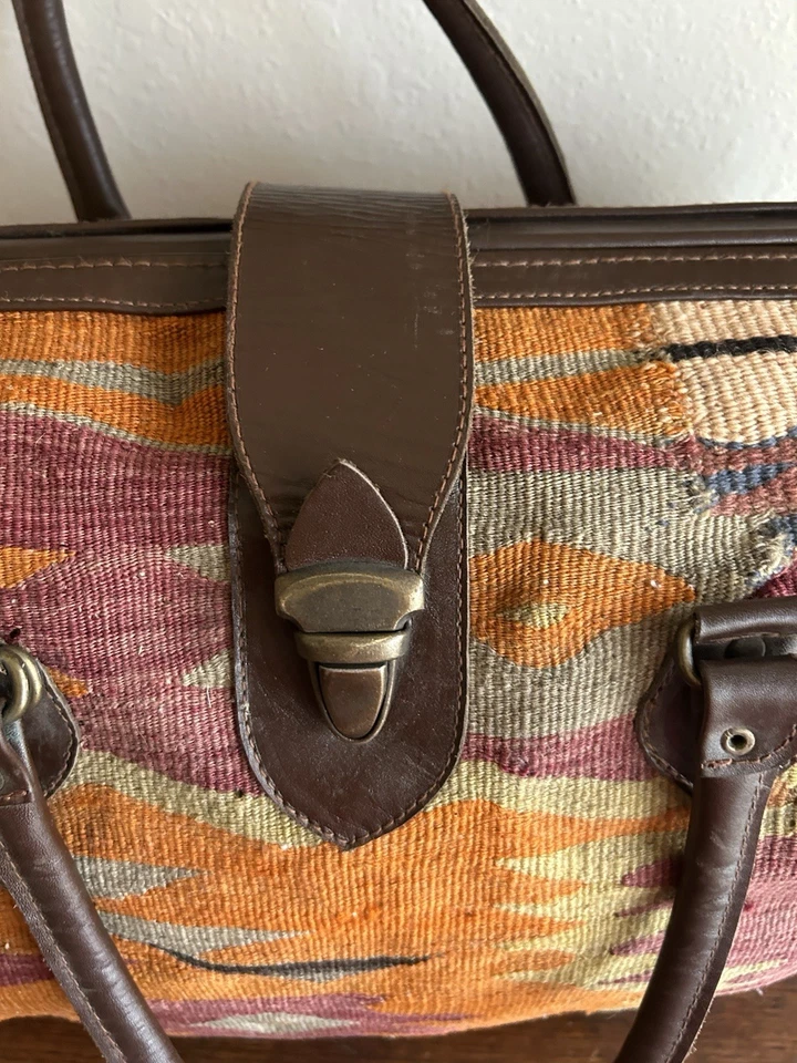 Turkish Kilim Wool Leather Weeken Duffel Travel Carpet Bag  - Image 4 of 4