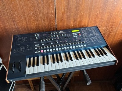 KORG MS2000 Virtual Analog Modeling Synthesizer w/ power supply