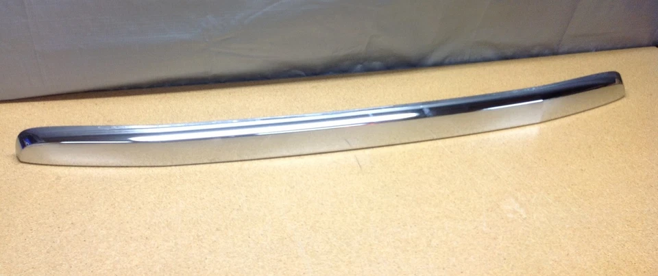 GMC Sierra 2500/3500 2011-2014 cromo capó delantero borde moldura nuevo OEM Foto 2 de 4