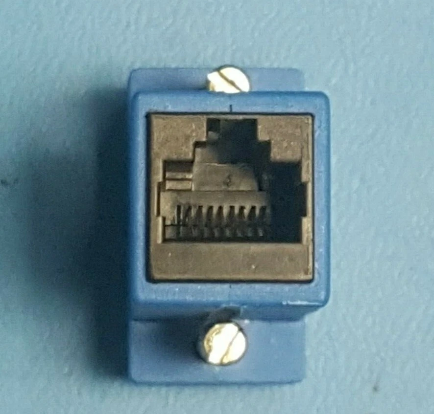 (2 piezas) Adaptador hembra, RJ-45 a DB-9, Avocent Cat 5, 210120 Foto 3 de 4