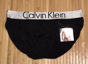calvin klein u2715