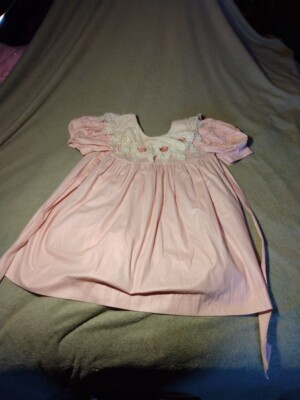 Beautiful Pink Lace Little Girls Fancy Dress Size 5