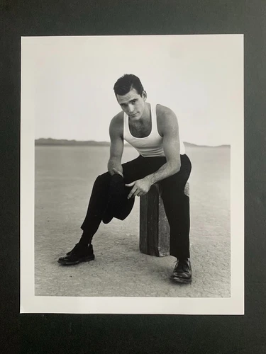 MATT DILLON - Rare  Original VINTAGE Press Photo by HERB RITTS 1991