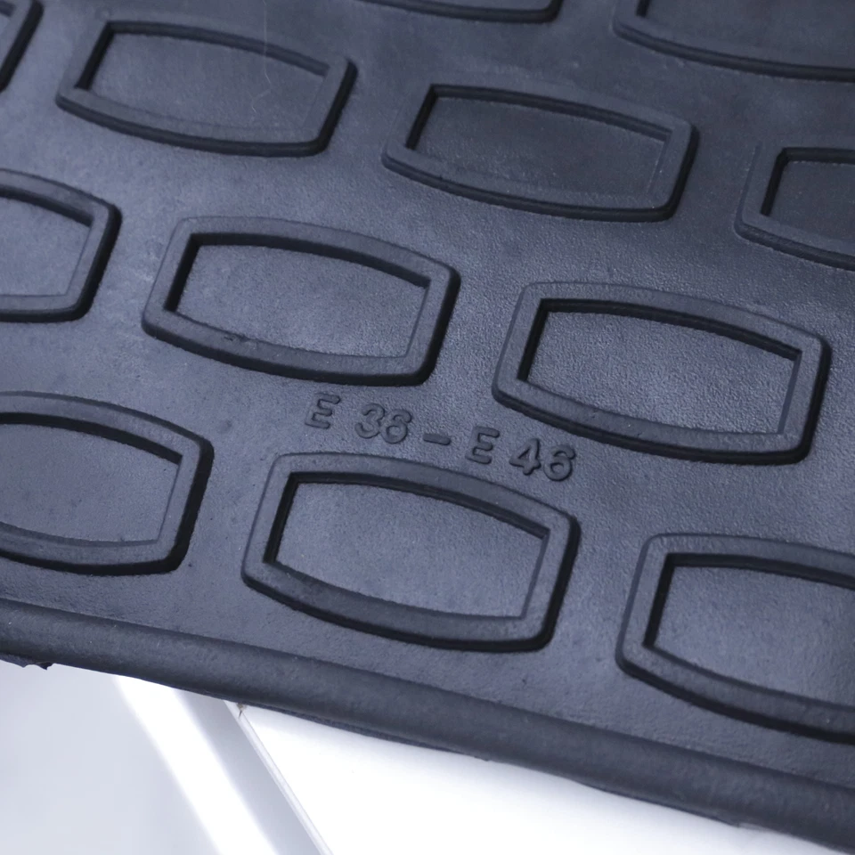 ALFOMBRILLAS GOMA LÁTEX 4 PIEZAS RESISTENTES A LA INTEMPERIE PARA BMW E46 1998-2006 Foto 3 de 4