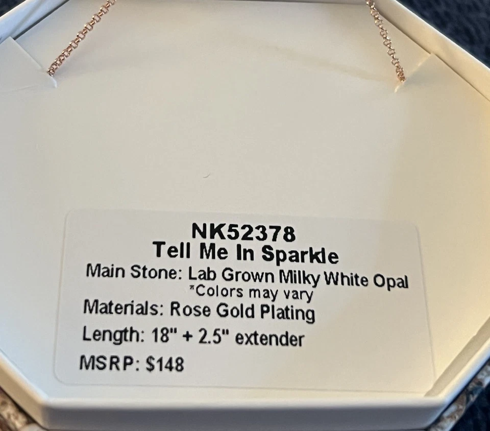 Collar Bomb Party Octubre Cultivado Laboratorio Ópalo Blanco Chapado en Oro Rosa Foto 2 de 2