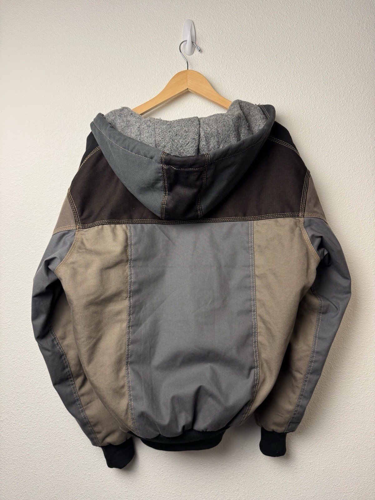 Carhartt Men's Medium Custom Patchwork Hoodie - image 6