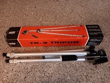 TRIPOD IN BOX