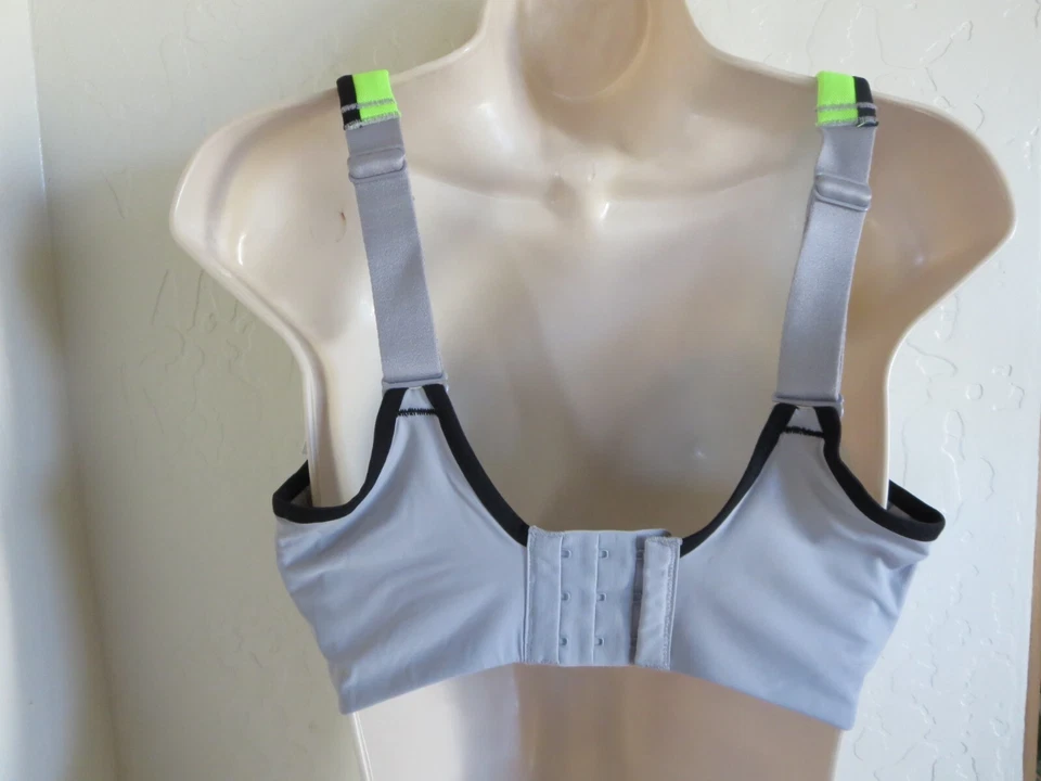 Sutiã LE MYSTERE 34 DDD/F #920 ALTO IMPACTO SUPORTE TOTAL U/W, TITÂNIO, NOVO COM ETIQUETAS, US$ 72 - Imagem 4 de 4