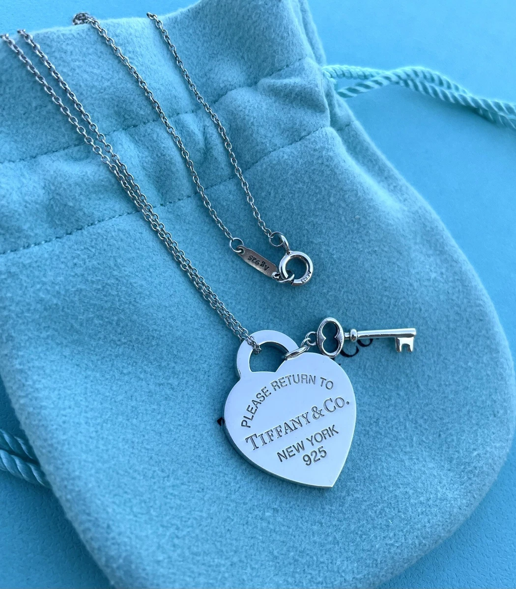 Discover 157+ key pendant necklace latest songngunhatanh.edu.vn