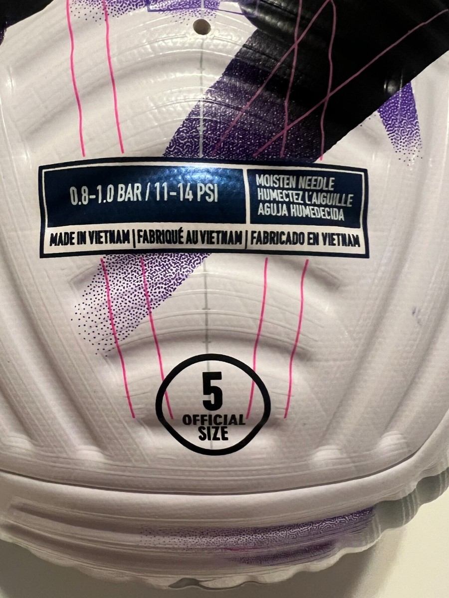 【FIFA Quality Pro】ナイキフライト24/25 サイズ5 Ball Nike Flight 24/25 size 5 - White | R-GOL.com - Football