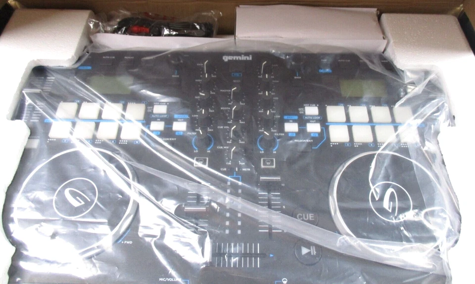 Gemini GMX Professional DJ Audio Equipment GMX MIDI Controller Dual Media Player - Image 2 of 4