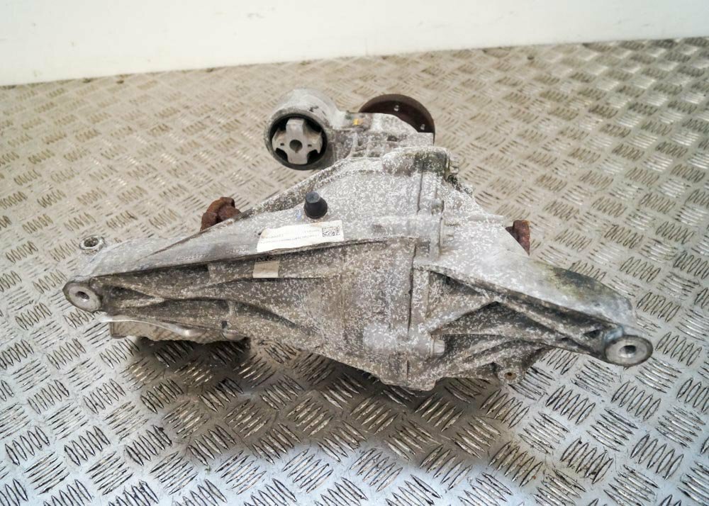 Audi A4 B9 Rear Differential Diff 0DB500043 8K0501721A 2.0