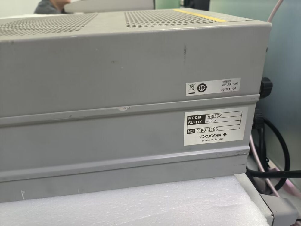 1pcs Yokogawa WT230 Digital Power Meter With 3 Modules USED 1pcs Yokogawa WT230 Digital Power Meter With 3 Modules USED