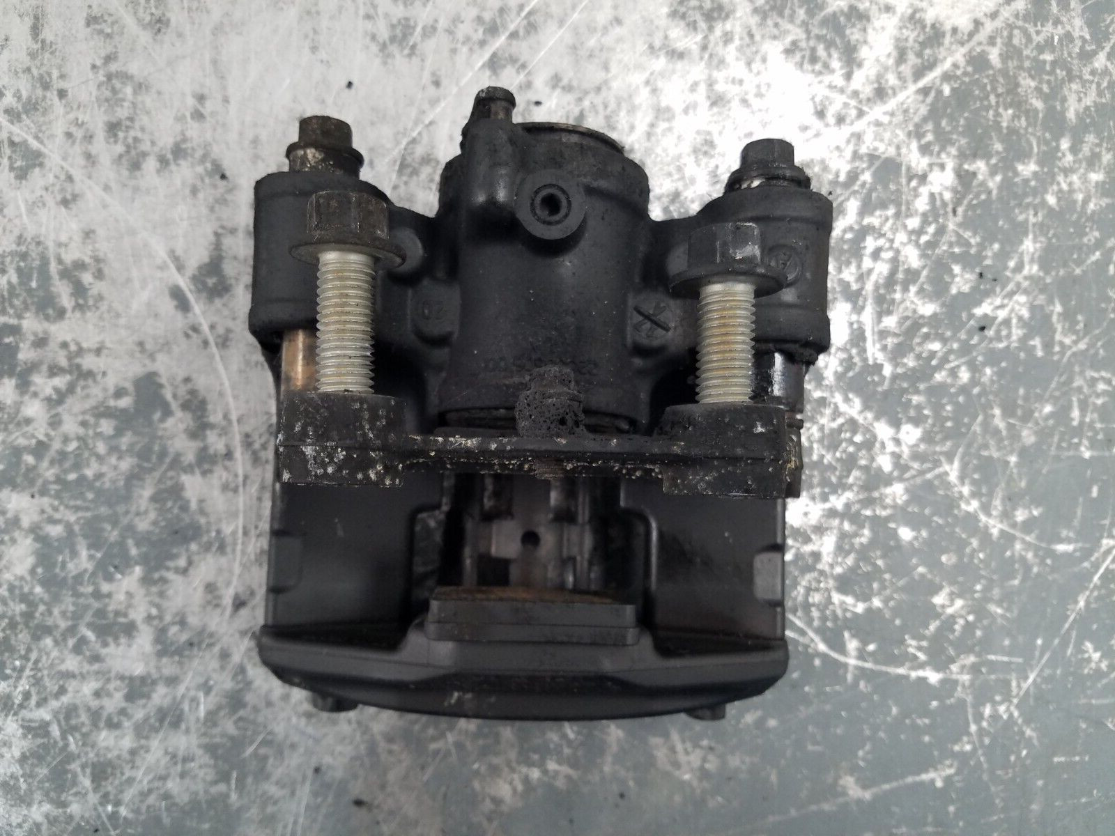 2021 McLaren 765LT Right Rear Parking Brake Caliper - Damage #5597 F7