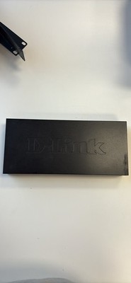 D-Link DES-1008D 8-Port 10/100 Fast Ethernet Unmanaged Switch   Tested Working