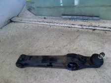 Triangle de suspension Suzuki WAGON R+