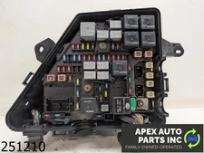 OEM 2006 Cadillac CTS 3.6L FUSE BOX