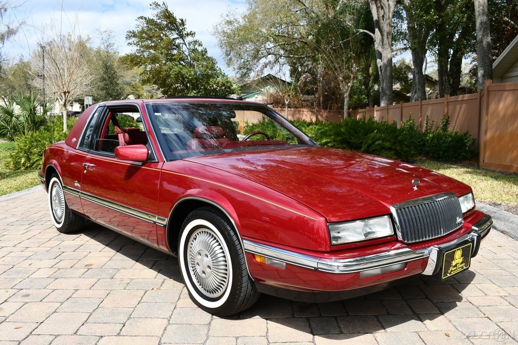 1990 Buick Riviera for sale in Lakeland Florida