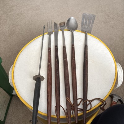 Vintage Enesco Barbecue Tools Set Of 5 Plus Unbranded Skewer Over 12  Handles