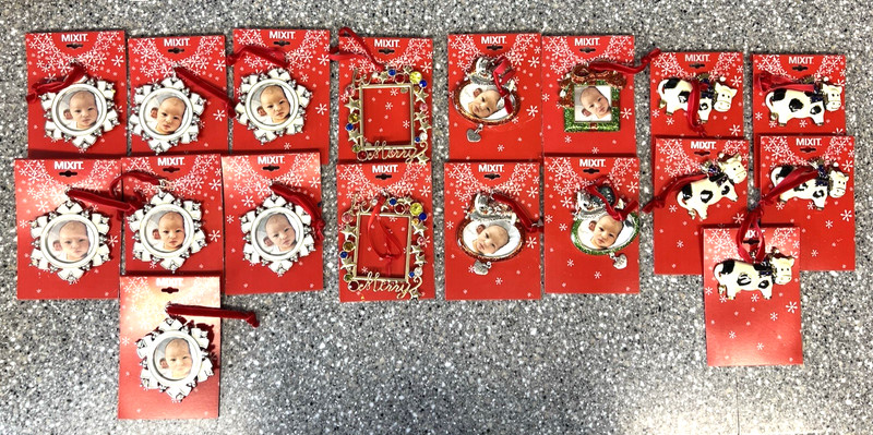 WOW! 18 MIXIT Christmas Ornaments (13 Picture Frame & 5 Regular) $432 Value!
