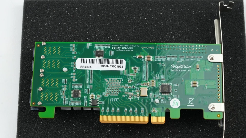 Adaptador de bus host Sata Raid HighPoint RocketRAID 840A Pcie 3,0 x8 6 Gb/s Foto 4 de 4