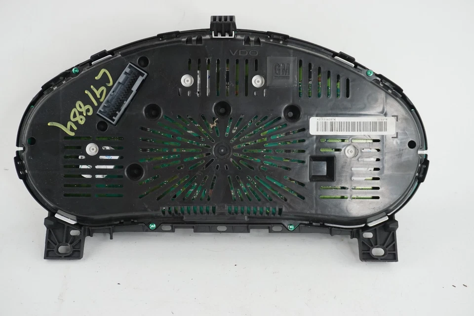 2011 Buick Regal Speedometer Gauge Cluster 20970757 OEM 102K MILEAGE - Image 2 of 4