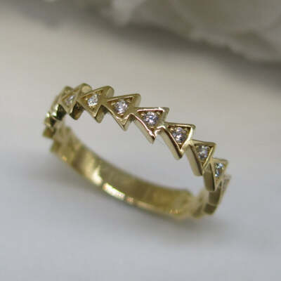585/-er Gold - Fire Ring Zirkonia - Gr.56
