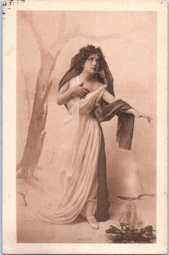 1910 Vintage Pocztówka Wiktoriańska kobieta w zimowym śniegu - Brookville, Indiana  - Zdjęcie 1 z 2