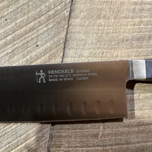 ZWILLING Henckels CLASSIC Santoku Knife