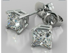 0.35 Carat G SI2  Genuine Diamond Stud Earrings in 14k Gold